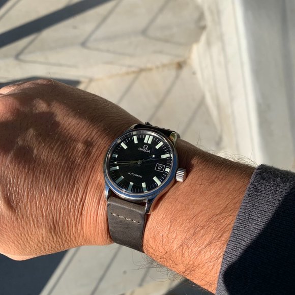 Excellent Condition | Omega Date Special Edition Automatic 52035 - Picture 4 of 11